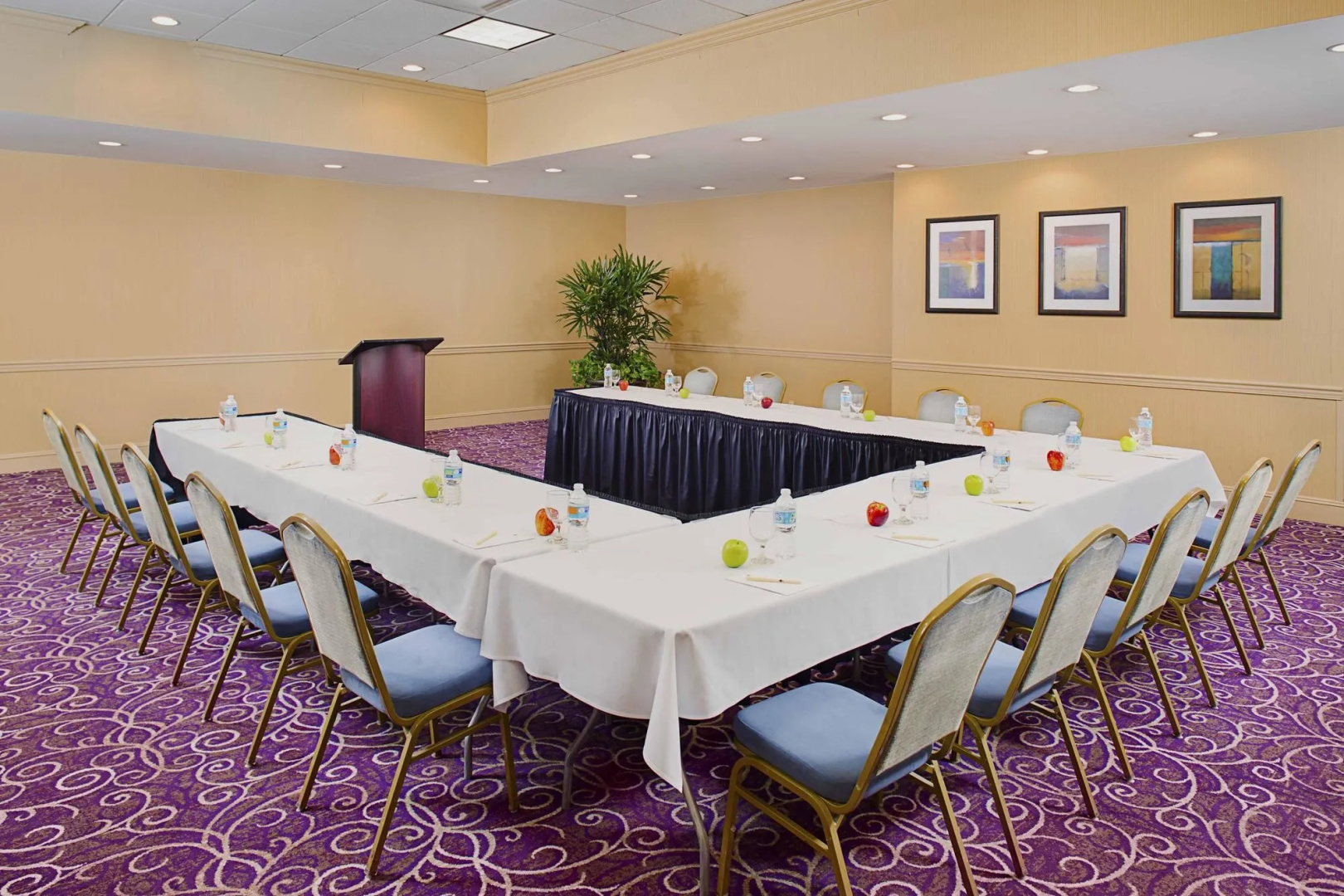 DoubleTree by Hilton Hotel New Orleans Airport