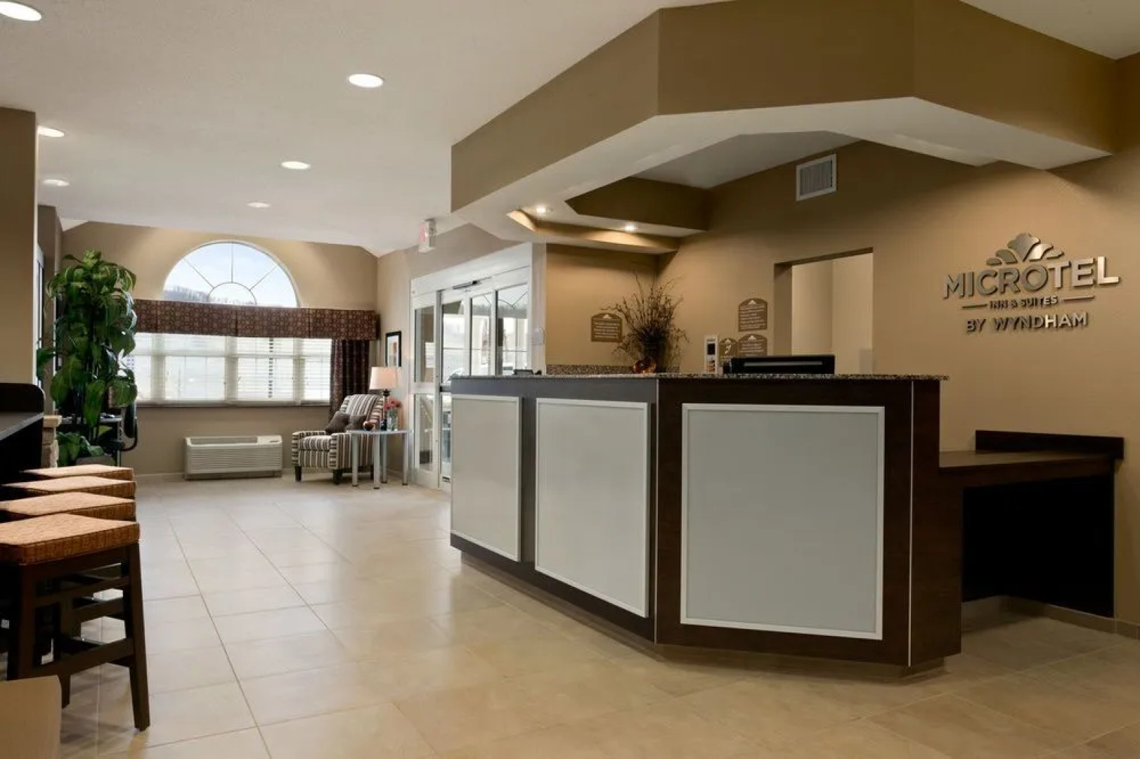 Microtel Inn & Suites by Wyndham Steubenville