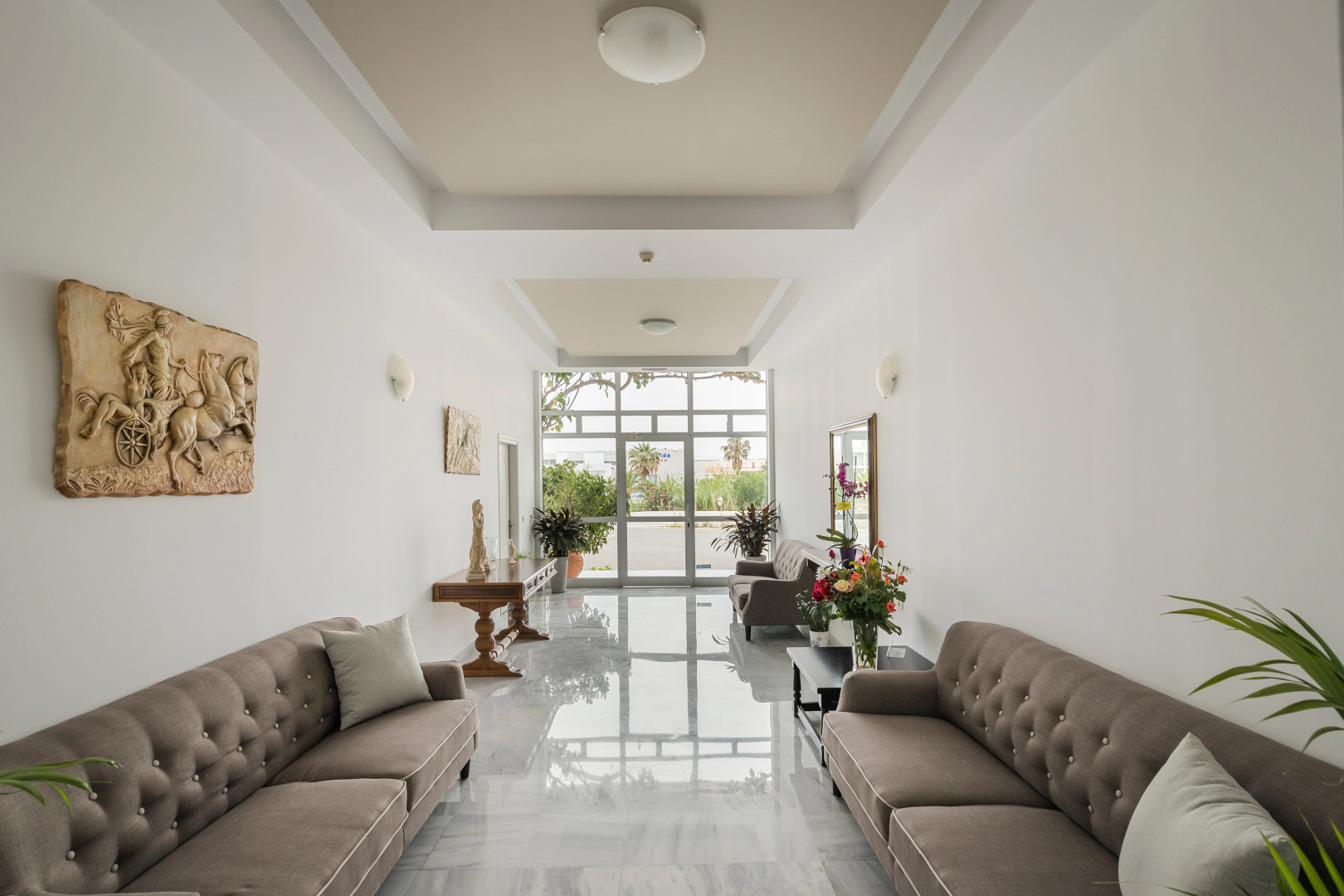 Vantaris Garden and Vantaris Corner