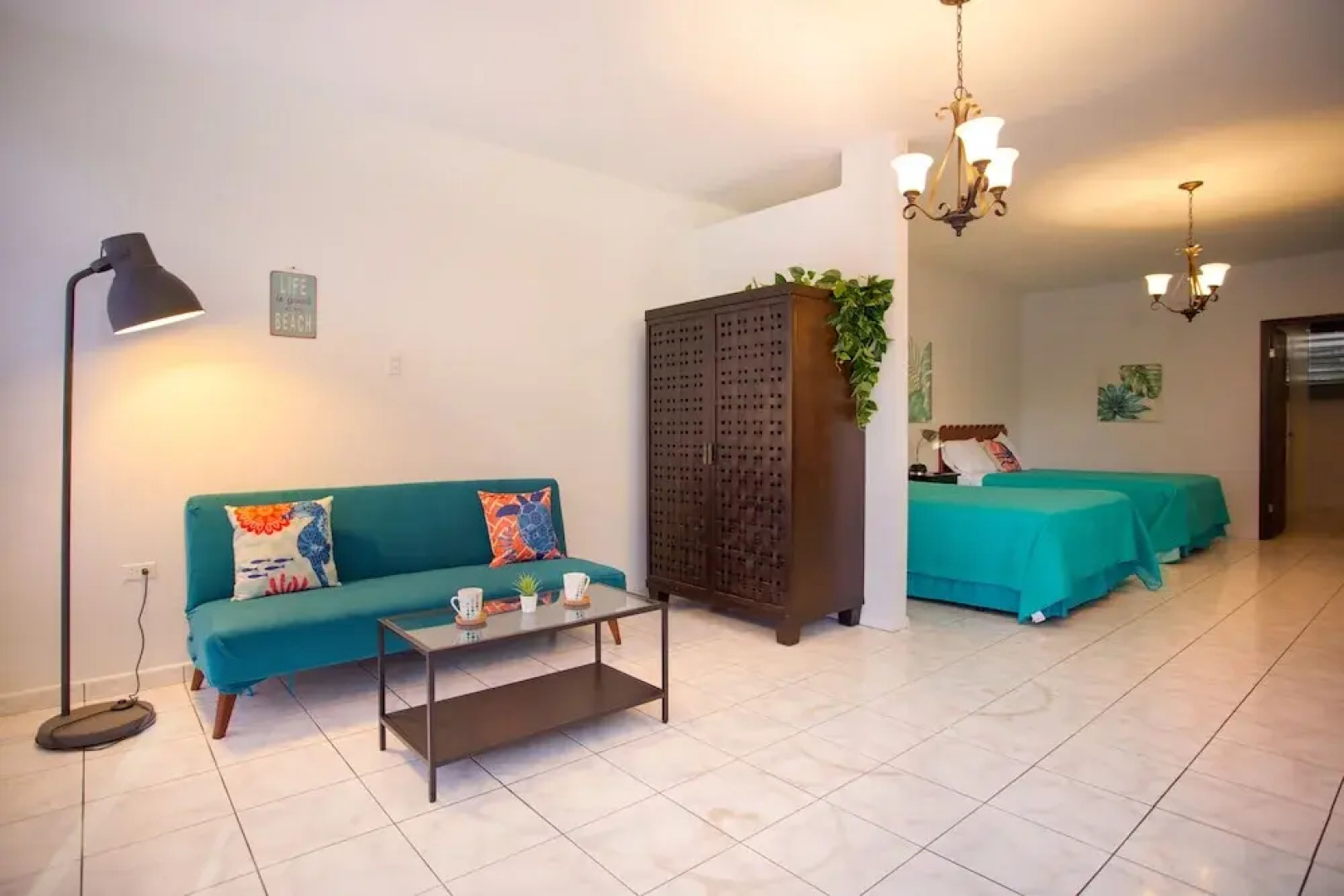 Aqua Luna Vacation Rentals