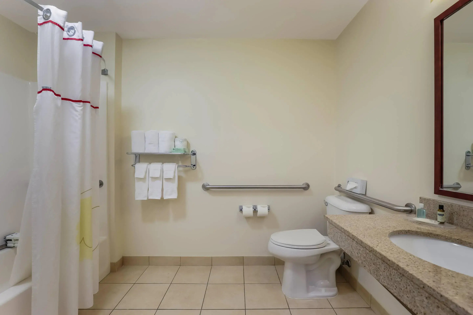 MainStay Suites Fitchburg - Madison