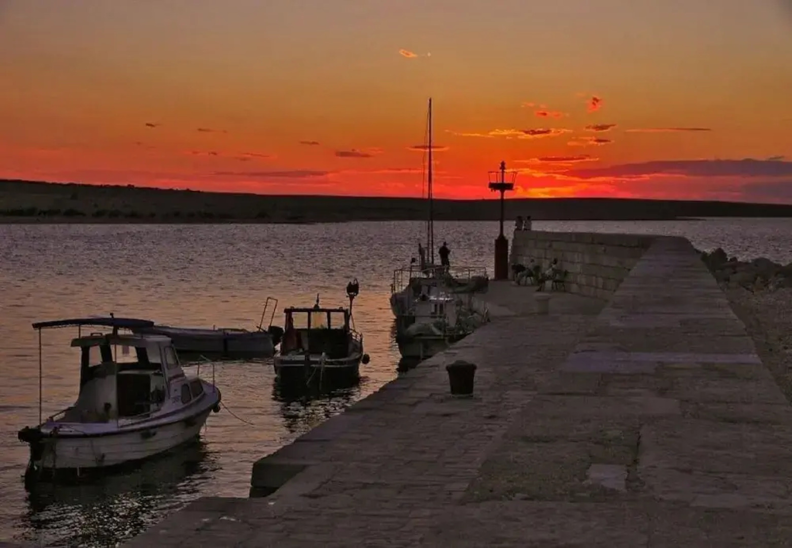 Mario - With Garden - A2