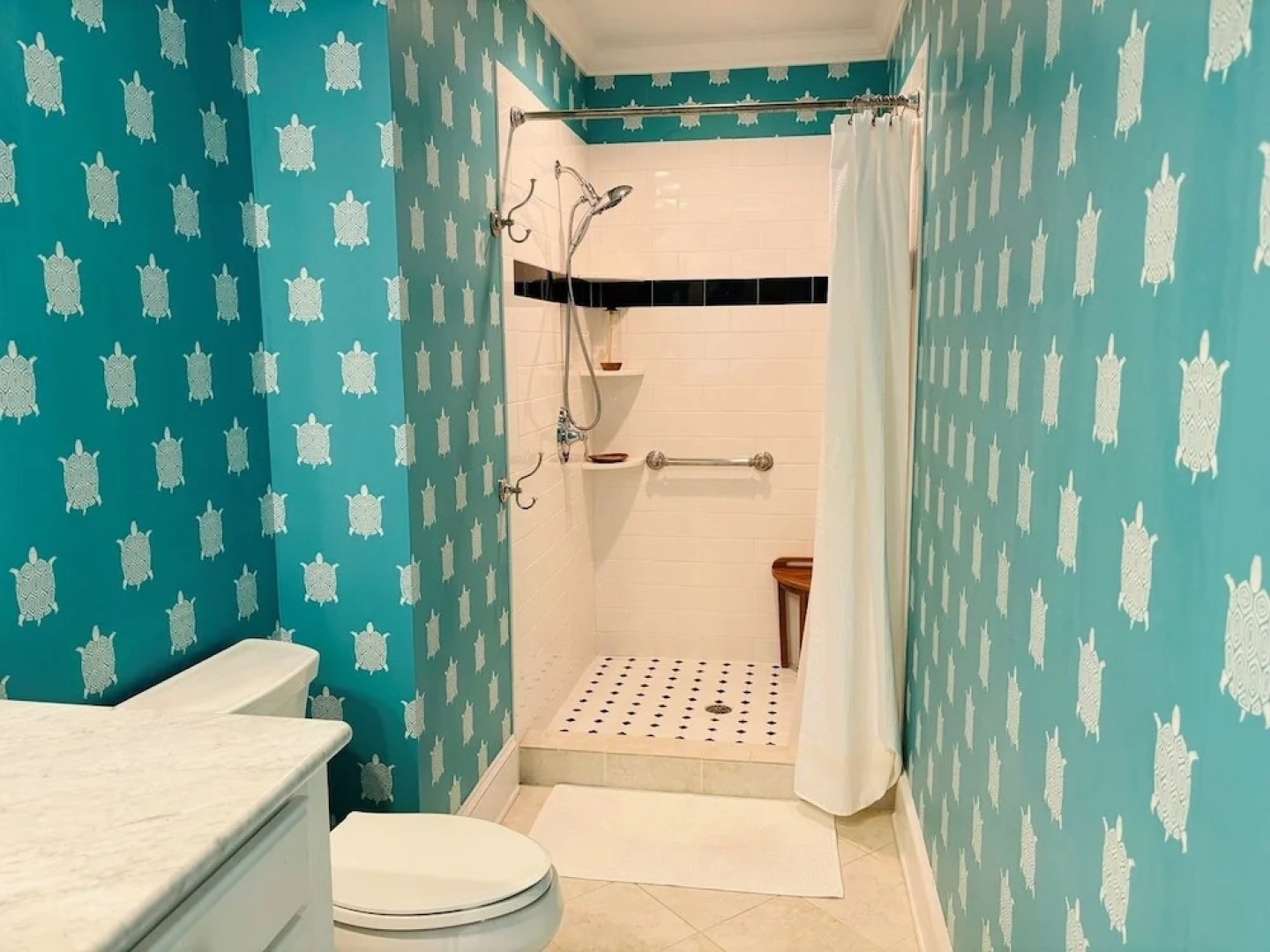 Gray Goose 5 Bedroom Home by RedAwning