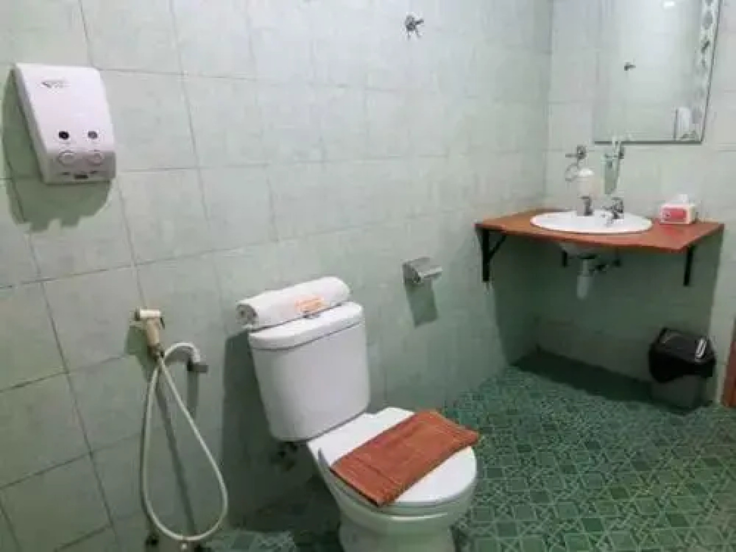 Hotel Signature Mandala Kencana