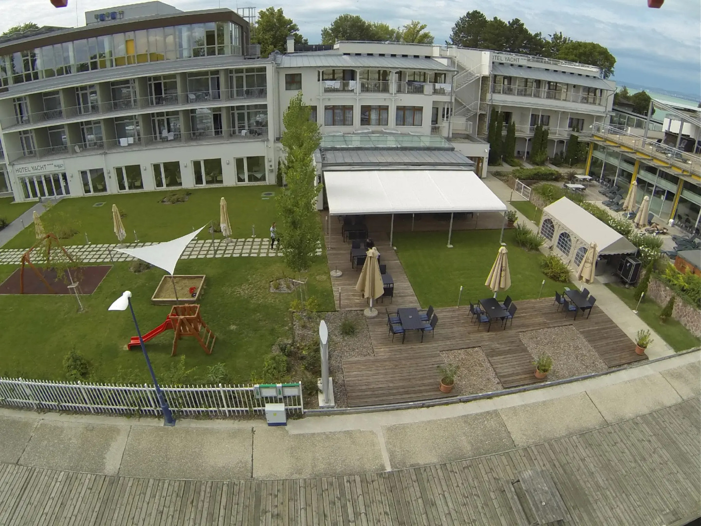 Hotel Yacht Wellness & Business