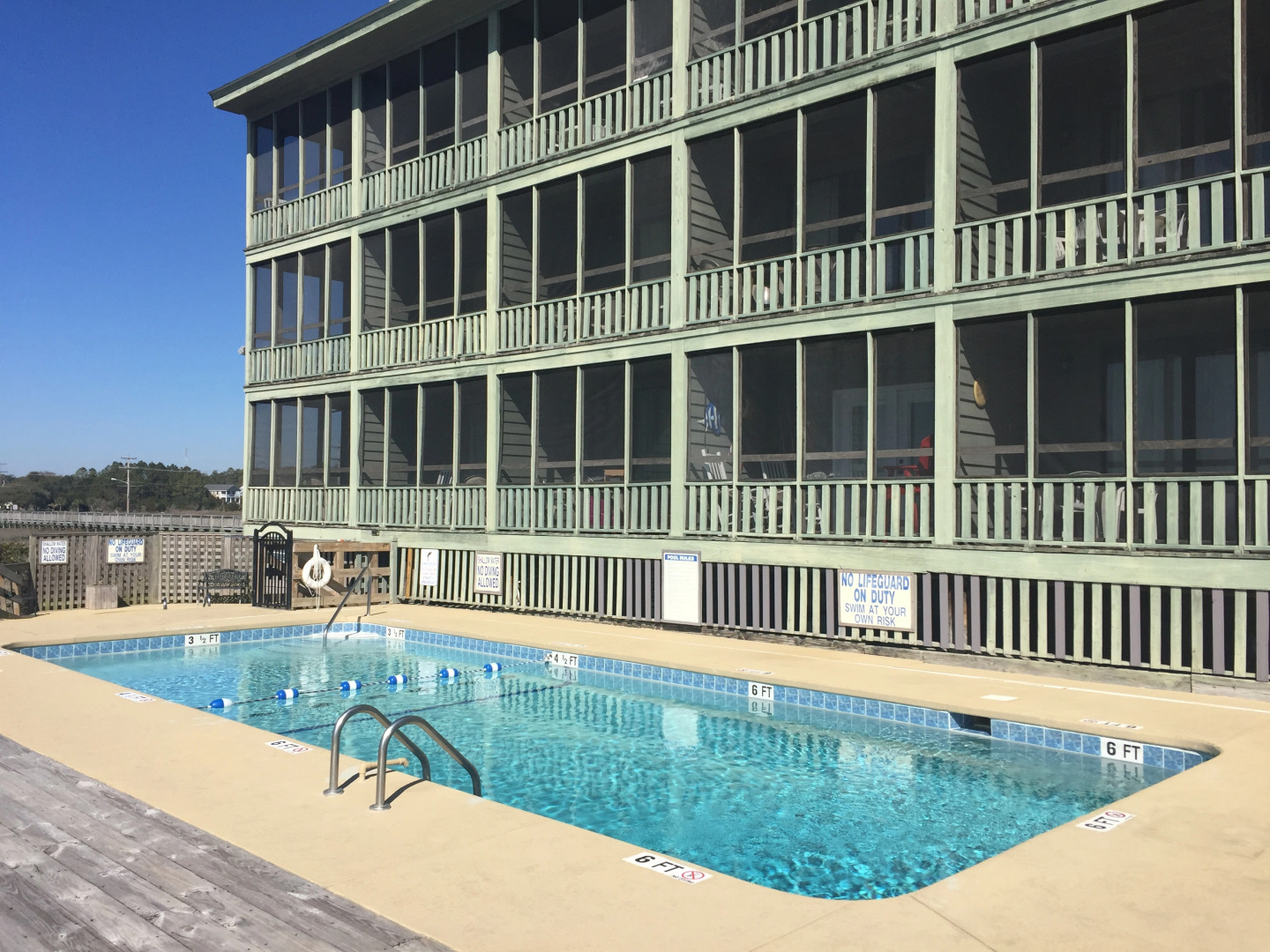 Taranova at Seawatch Inn