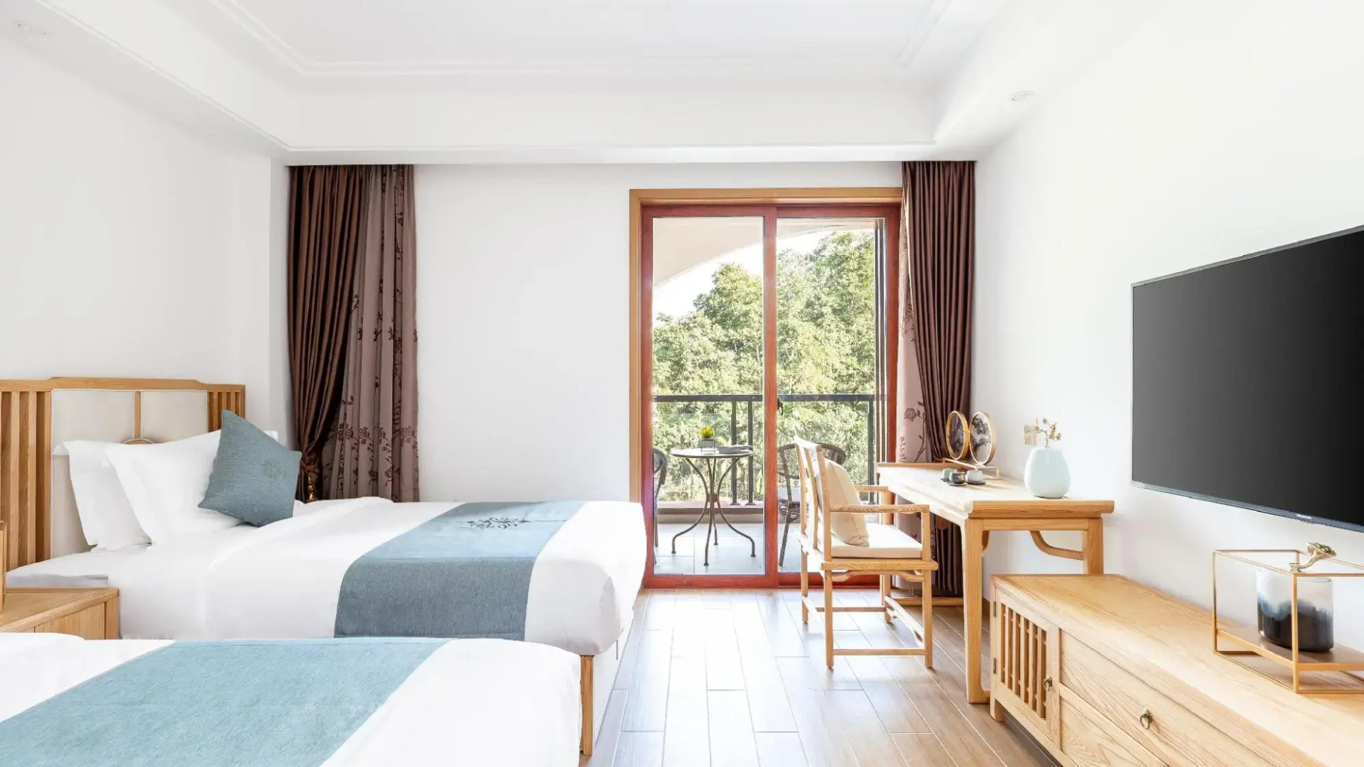 Floral Hotel · Harmony Pavilion Hotel