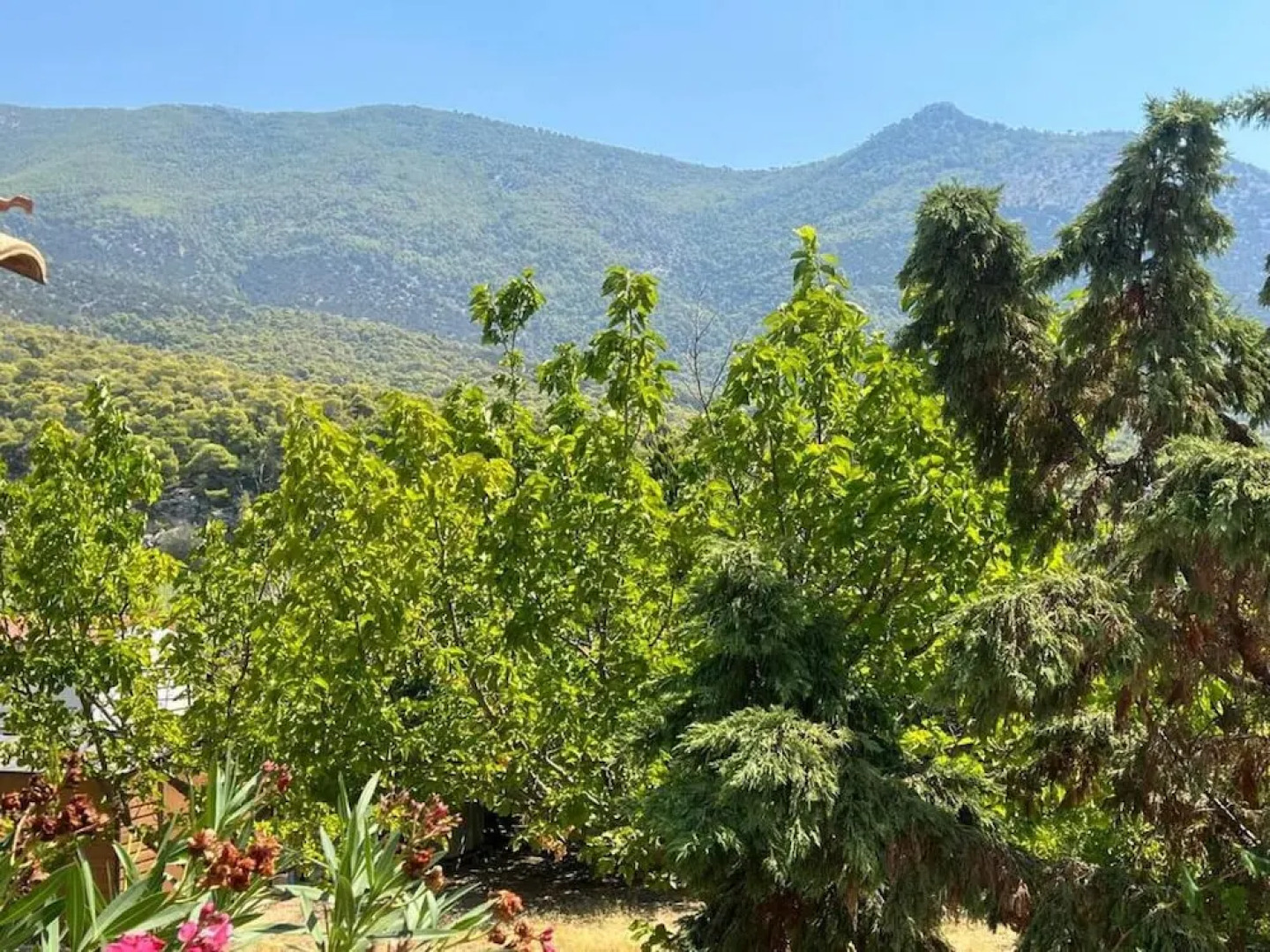 Seaside House in Psatha