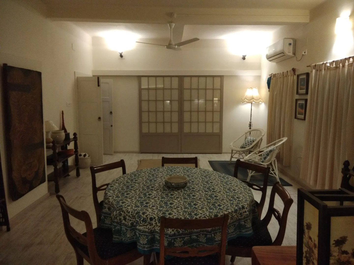 5/4 - Calcutta's freshest BnB