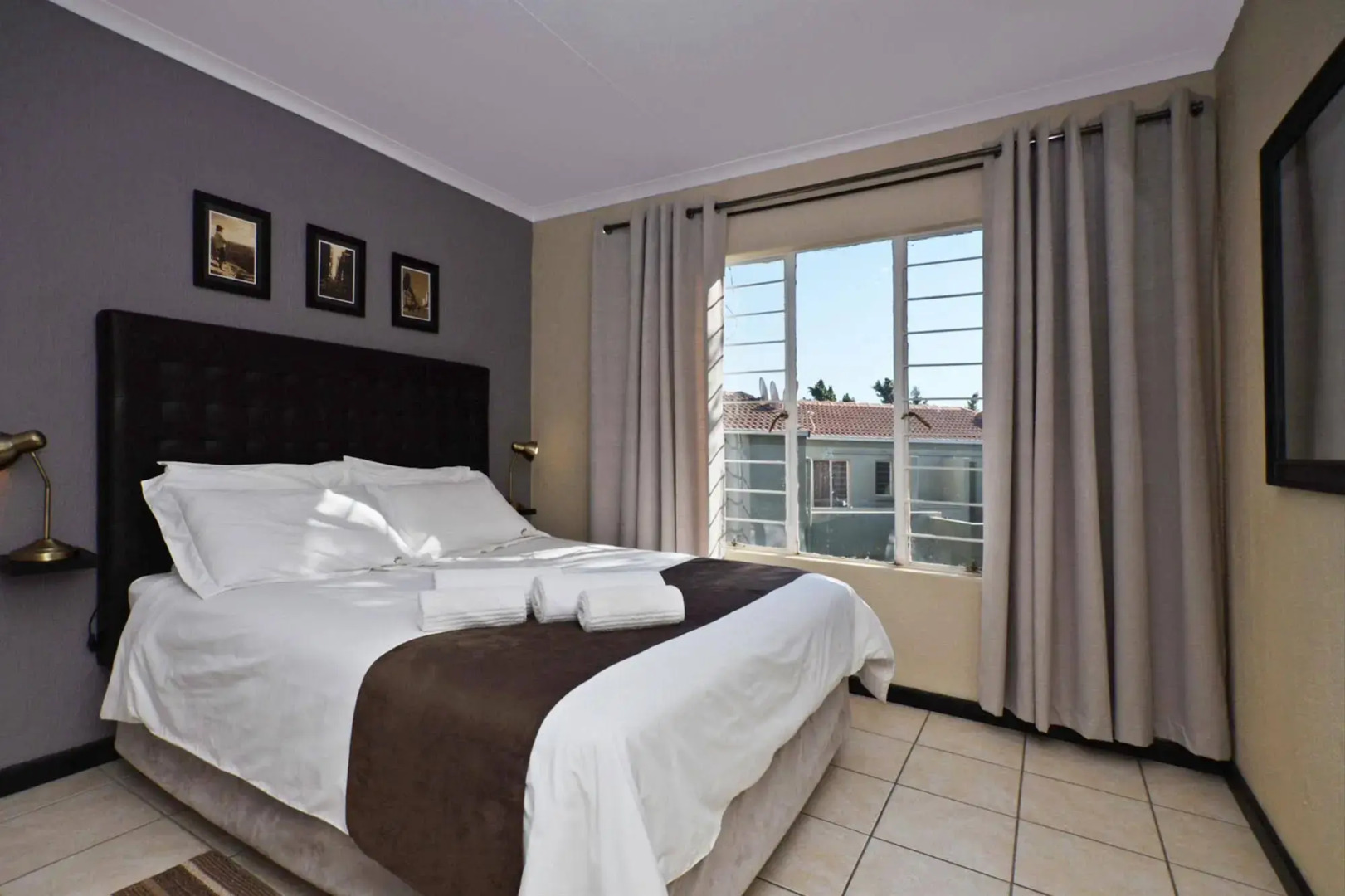 Jozi Apartments - Radiokop