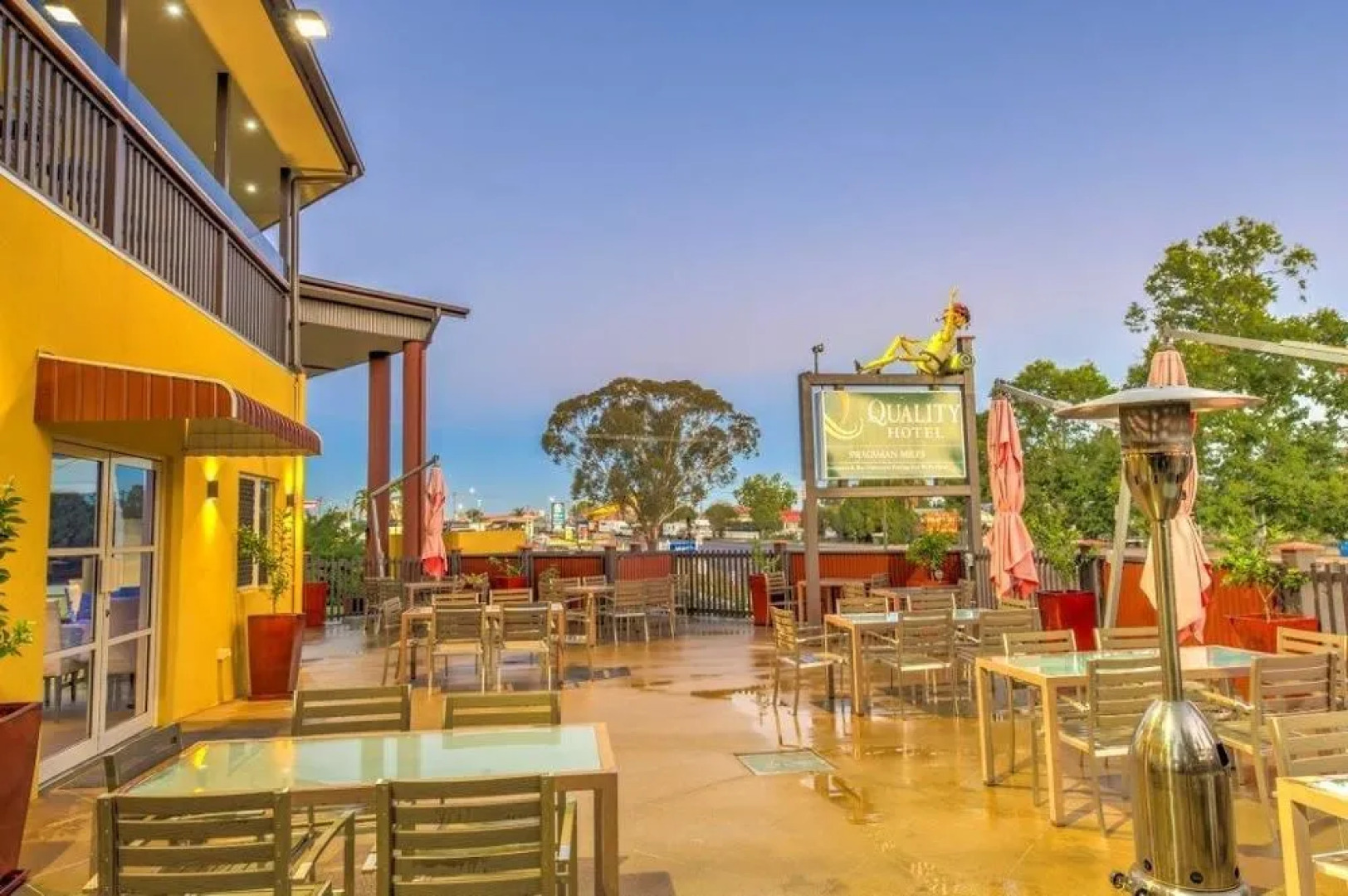 Swagsman Motel Miles