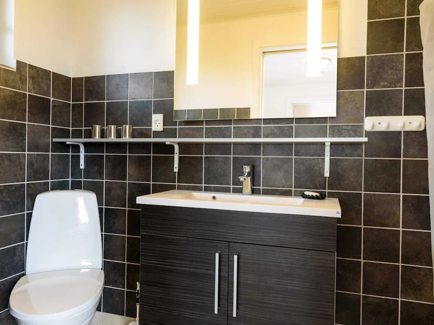 Three-Bedroom Holiday home in Esbjerg V 2