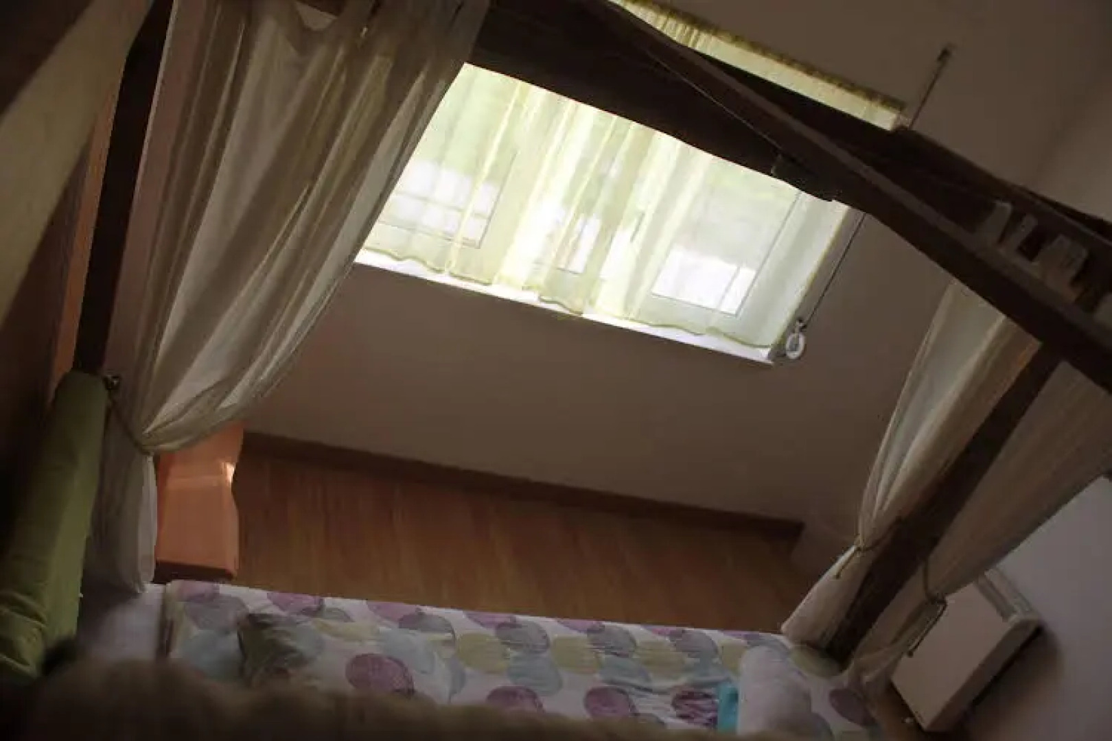 Almagreira Surf Hostel