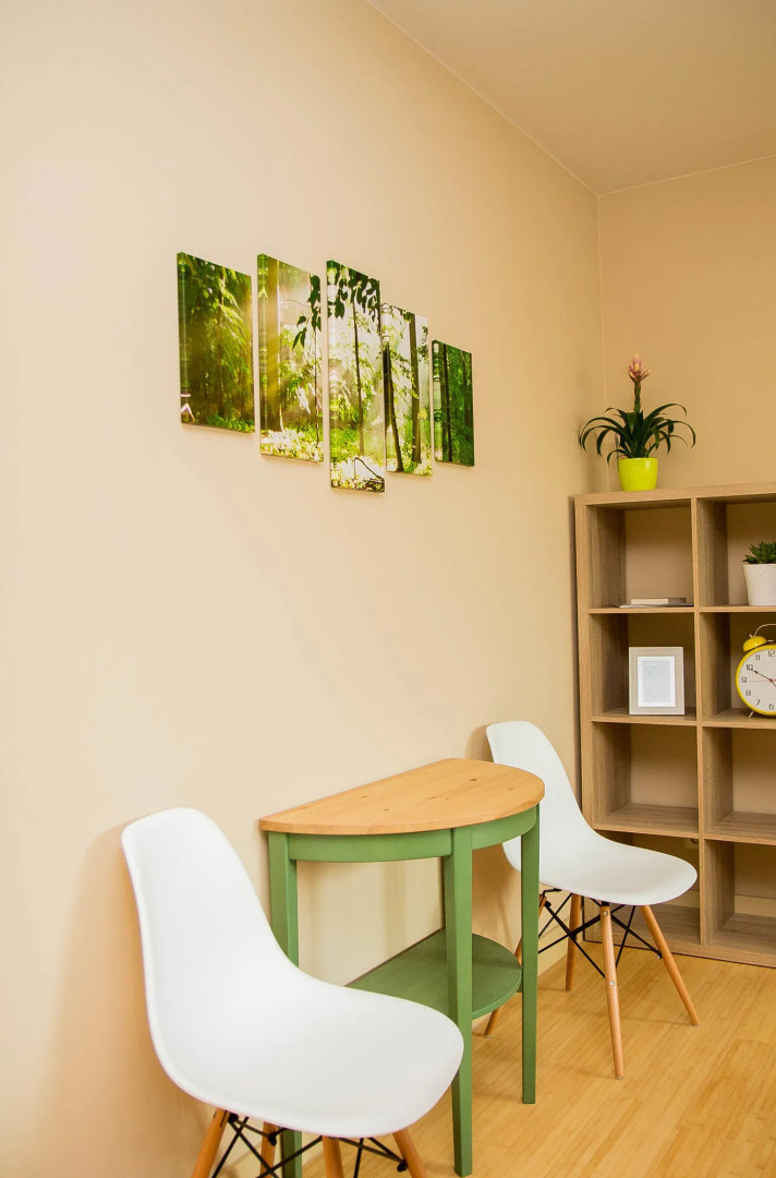 GreenWood Hostel Airport