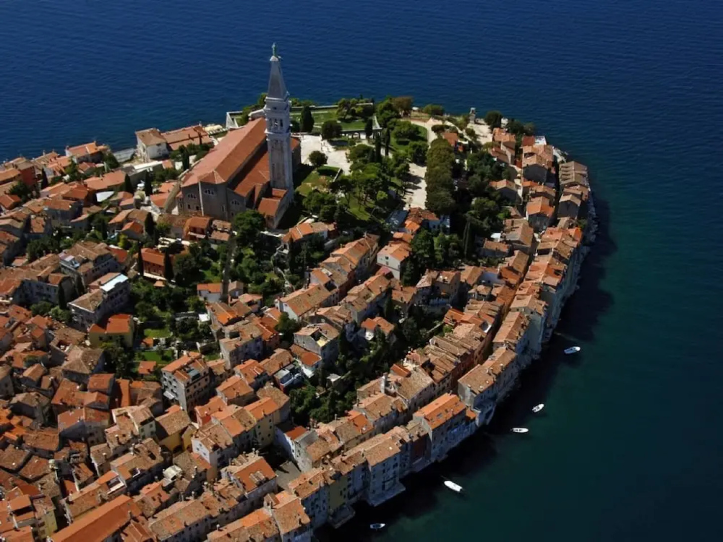 Holiday Home in Novigrad With Private Pool