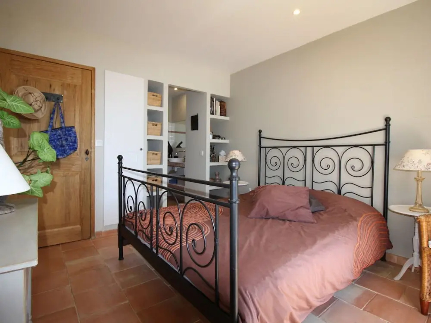 Deluxe Villa in La Cadière D'azur With Pool & Views