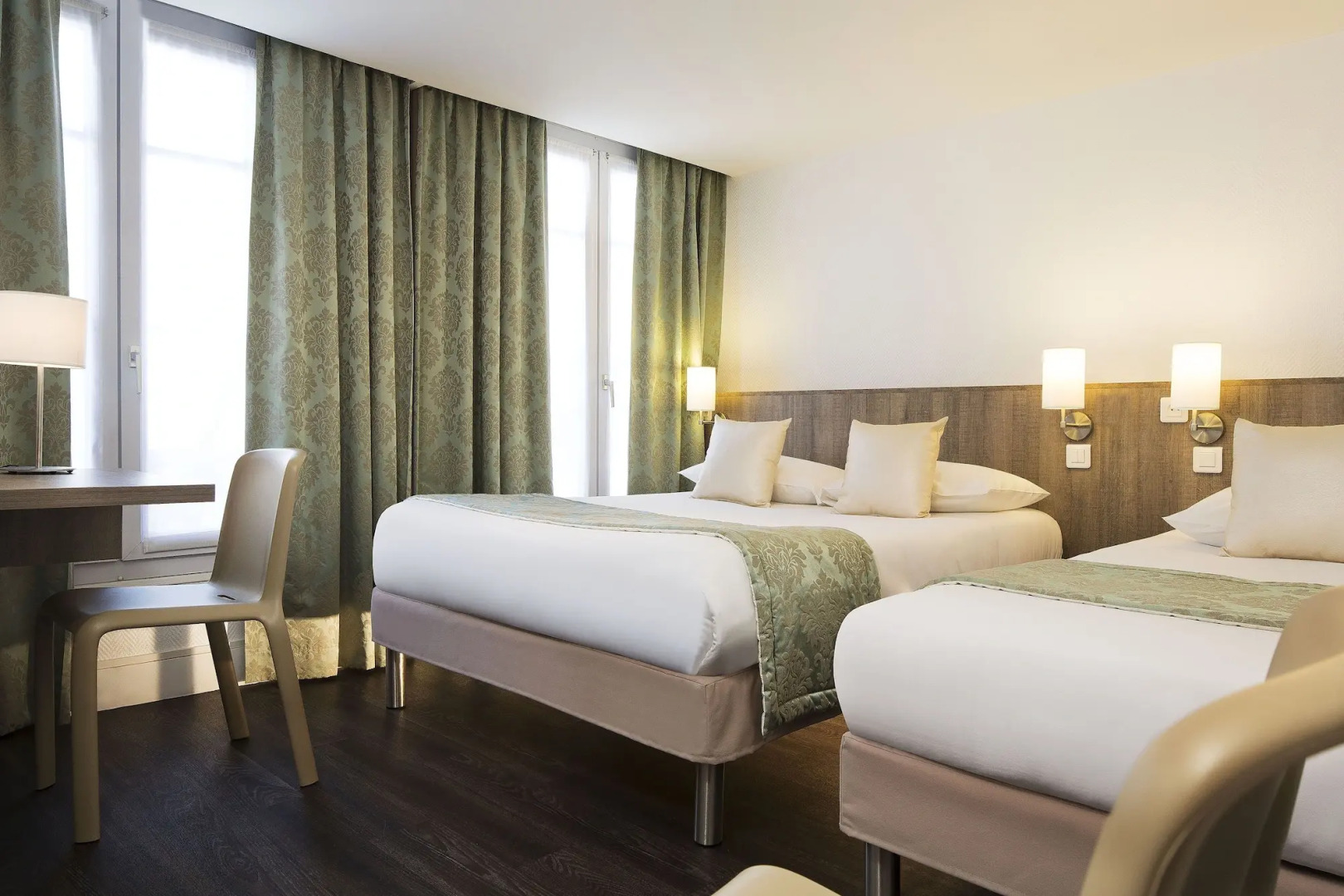 Отель Beaurepaire