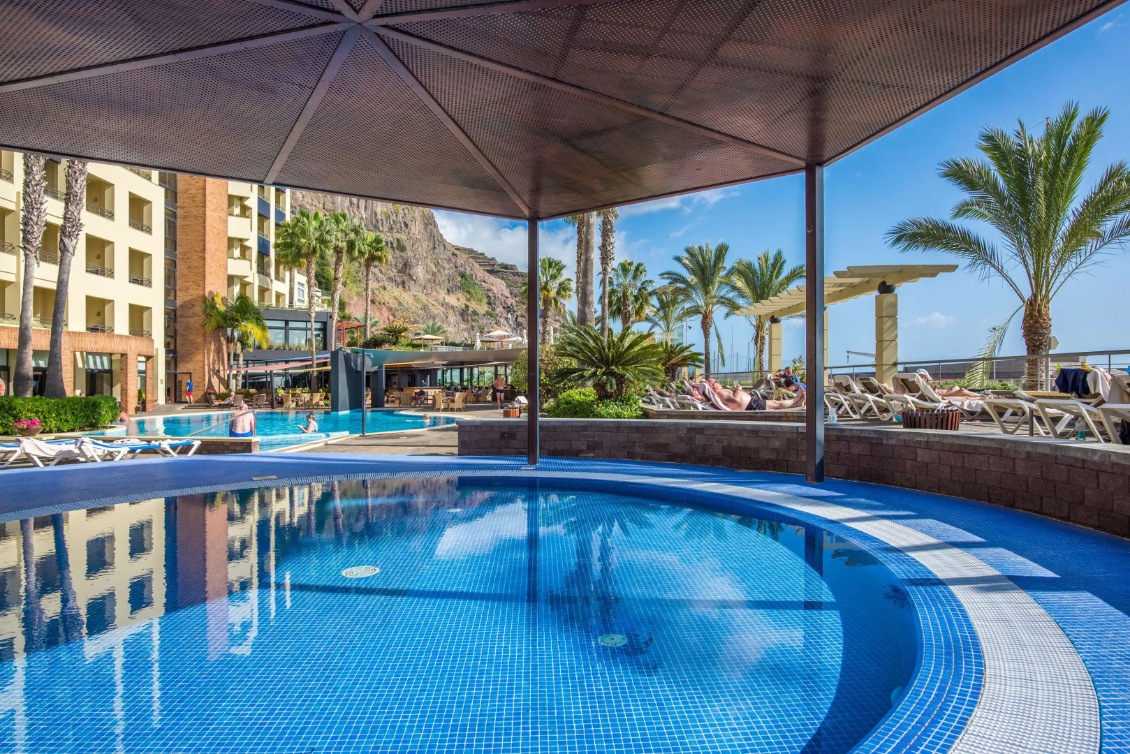 Курортный отель Calheta Beach - All Inclusive