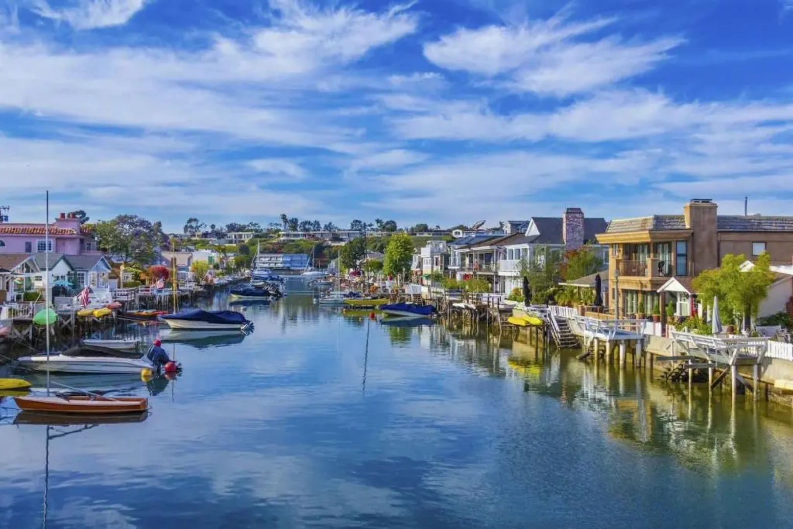 Newport Beach House (2 blocks from the Sand)