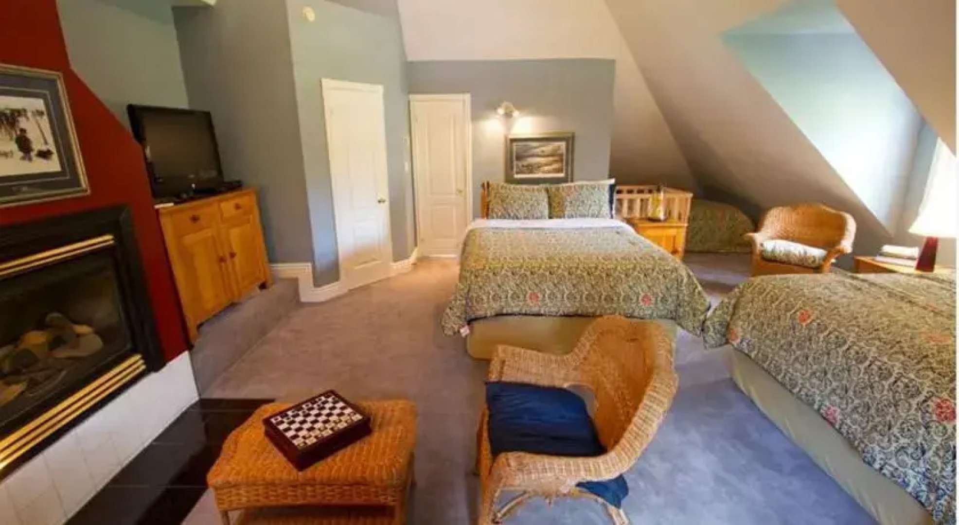 Rosseaus Northern Landing