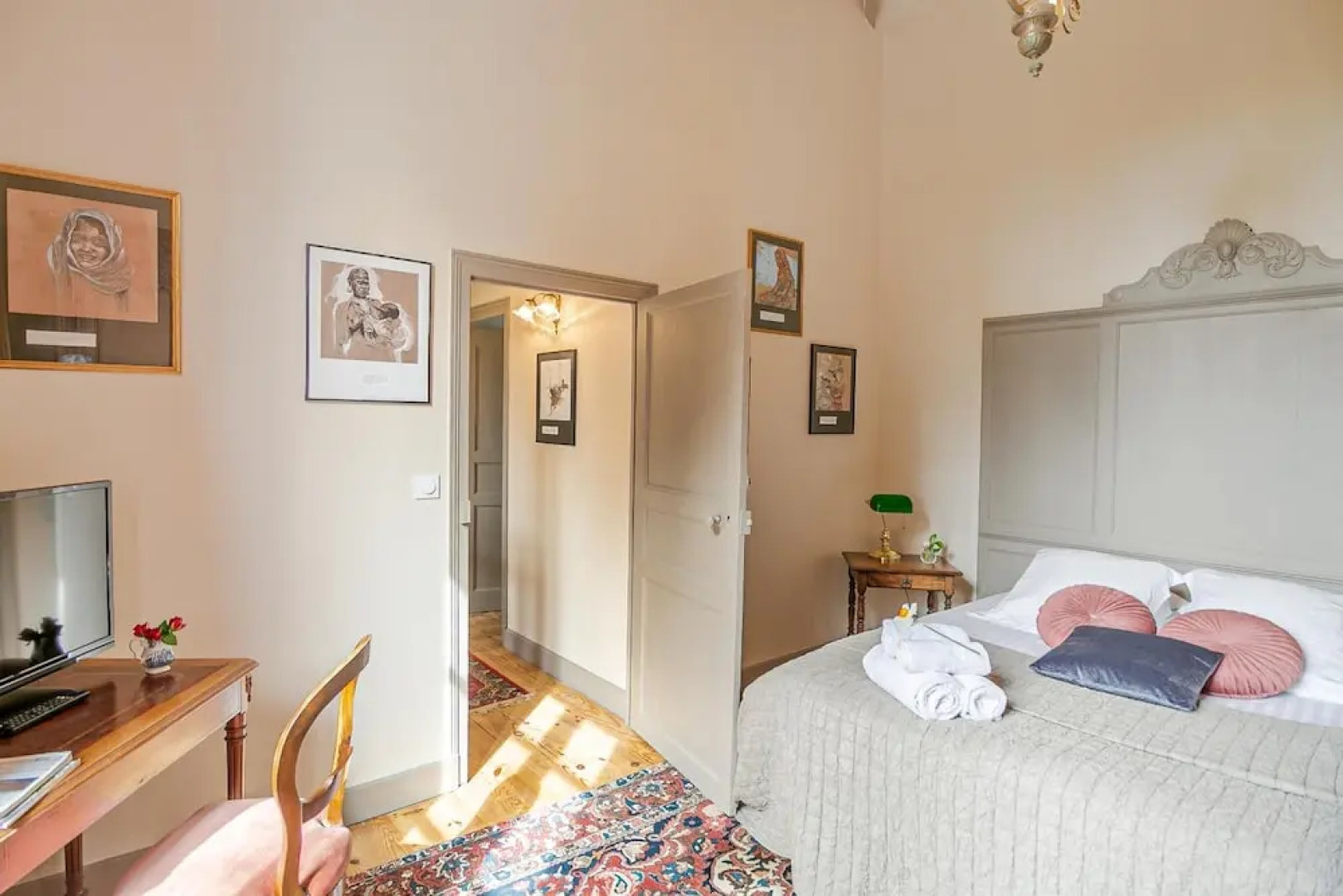 Chateau De Lourdes Cancale St Malo