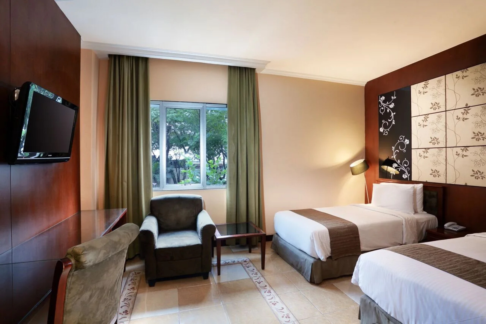 IPB Hotel And Convention Center