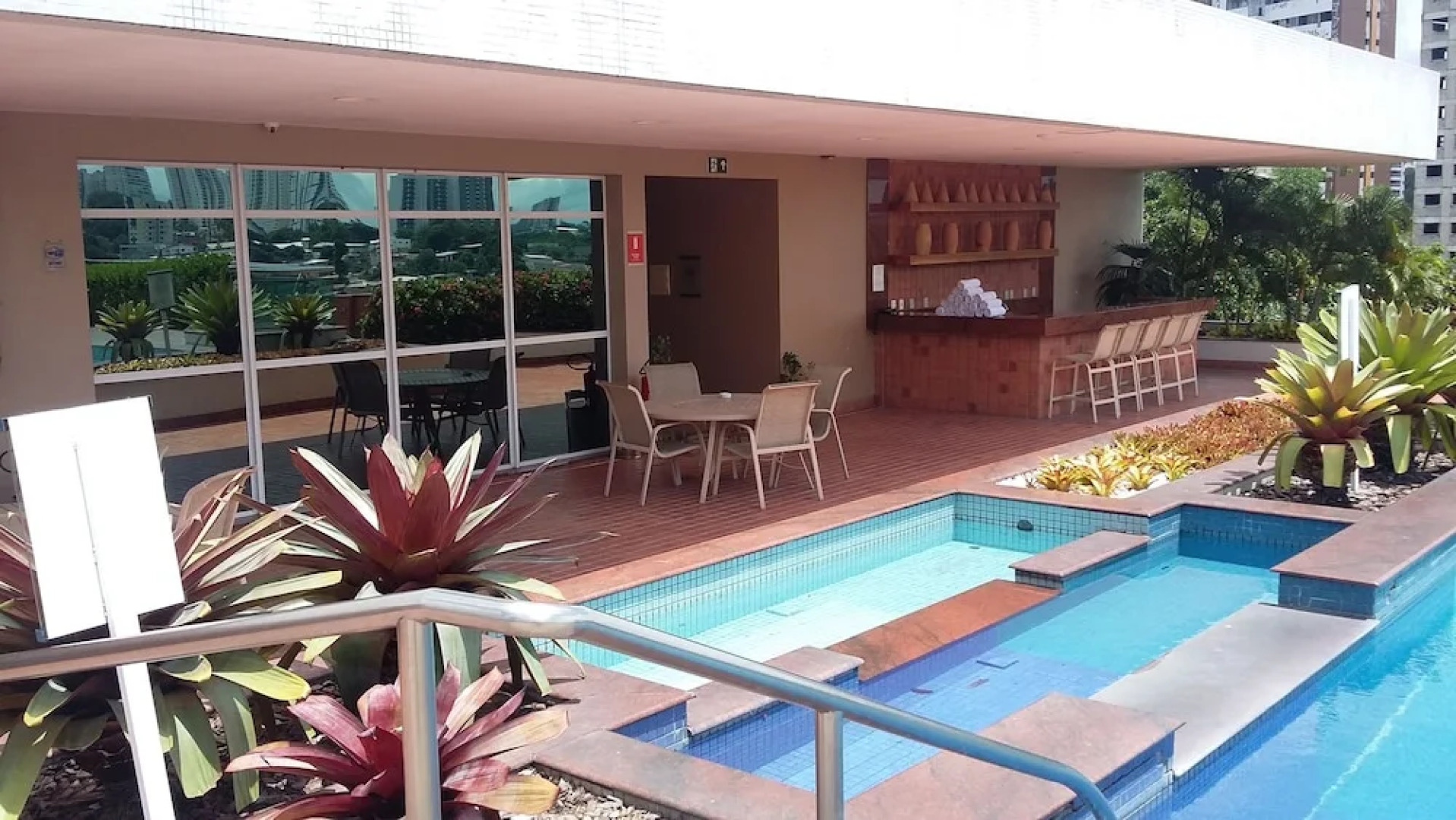 Caesar Business Manaus