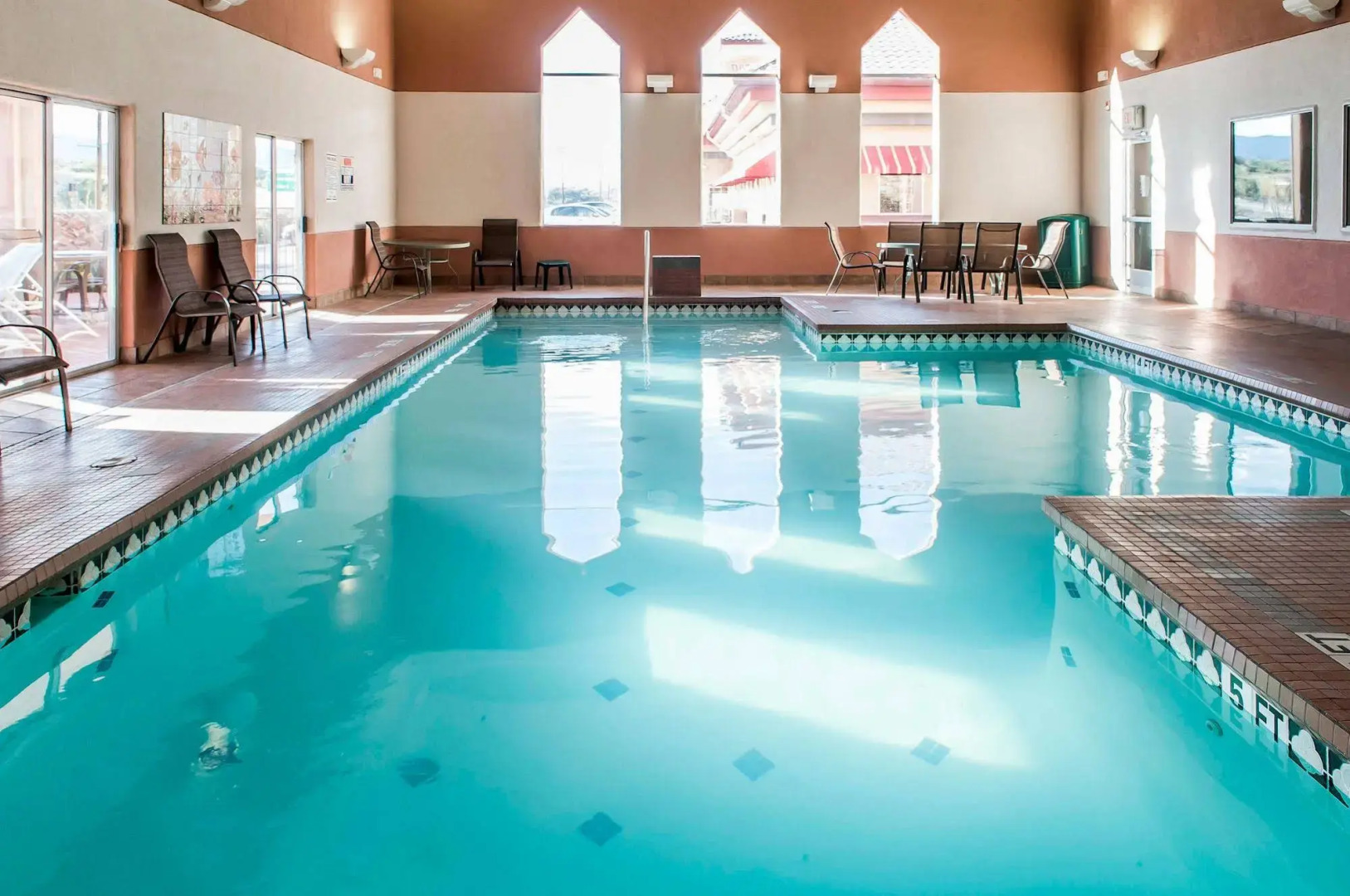 Comfort Inn & Suites