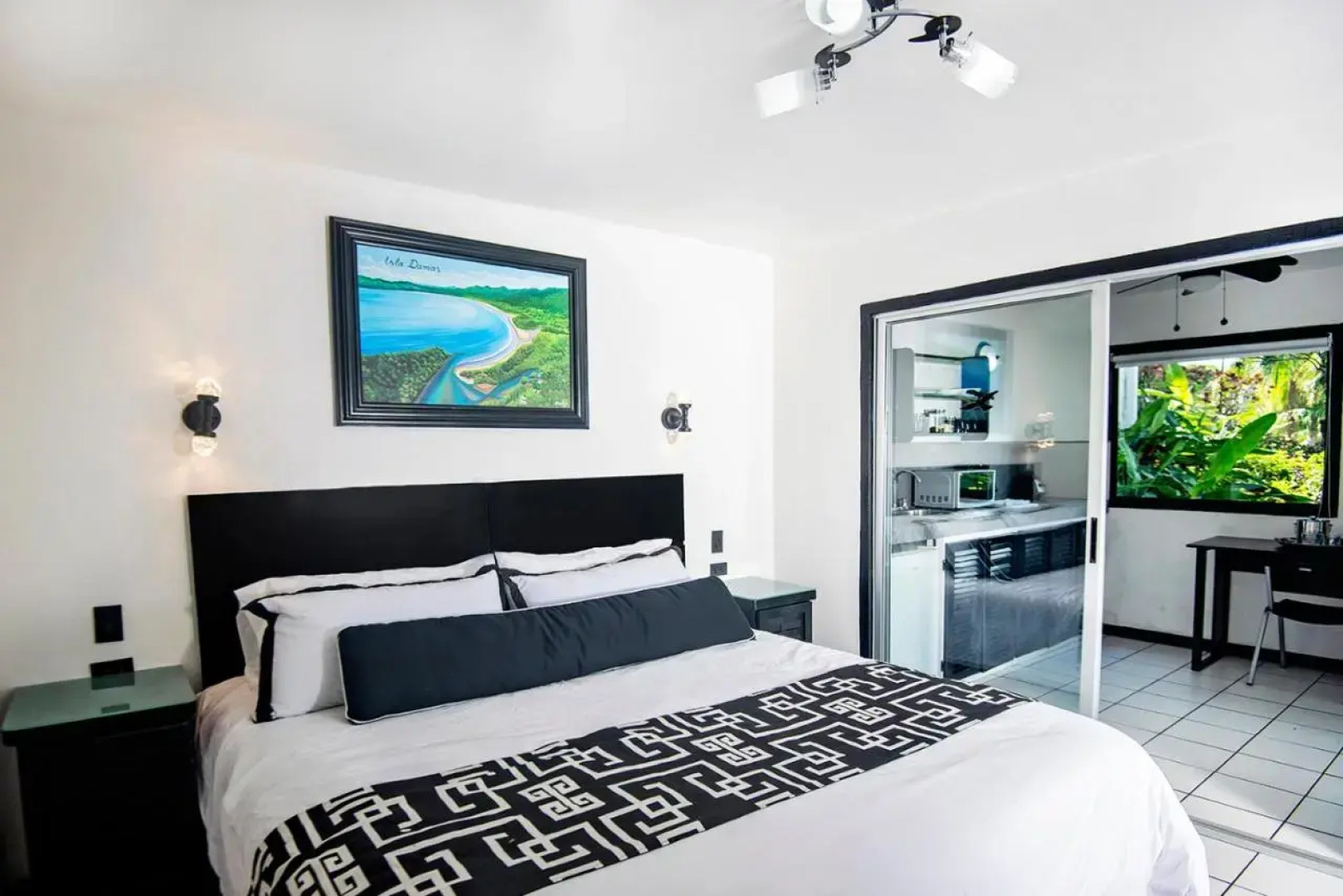 Villa Roca Boutique Resort & Suites   Adult Only