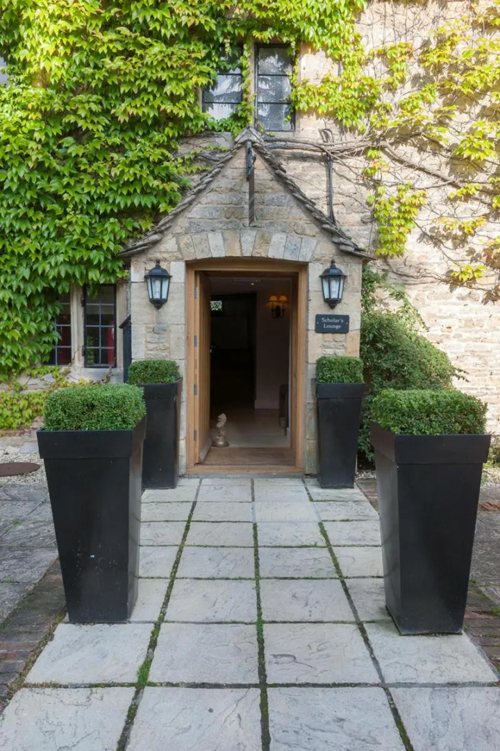 The Slaughters Country Inn