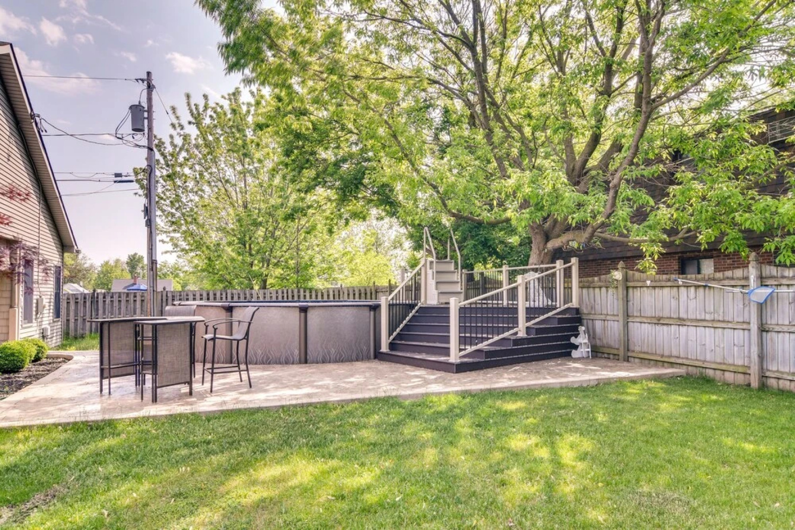 Tonawanda Vacation Rental ~ 13 Mi to Niagara Falls