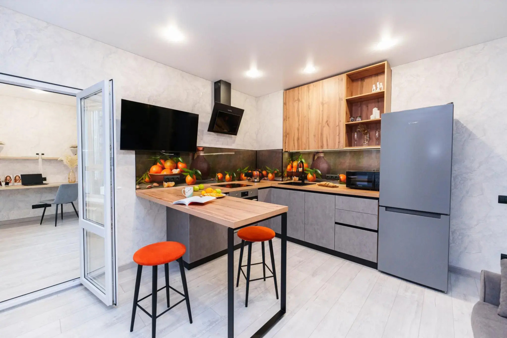 KluchnikOFF (КлючникОФФ) на проспекте Масленникова 14А корпус 1