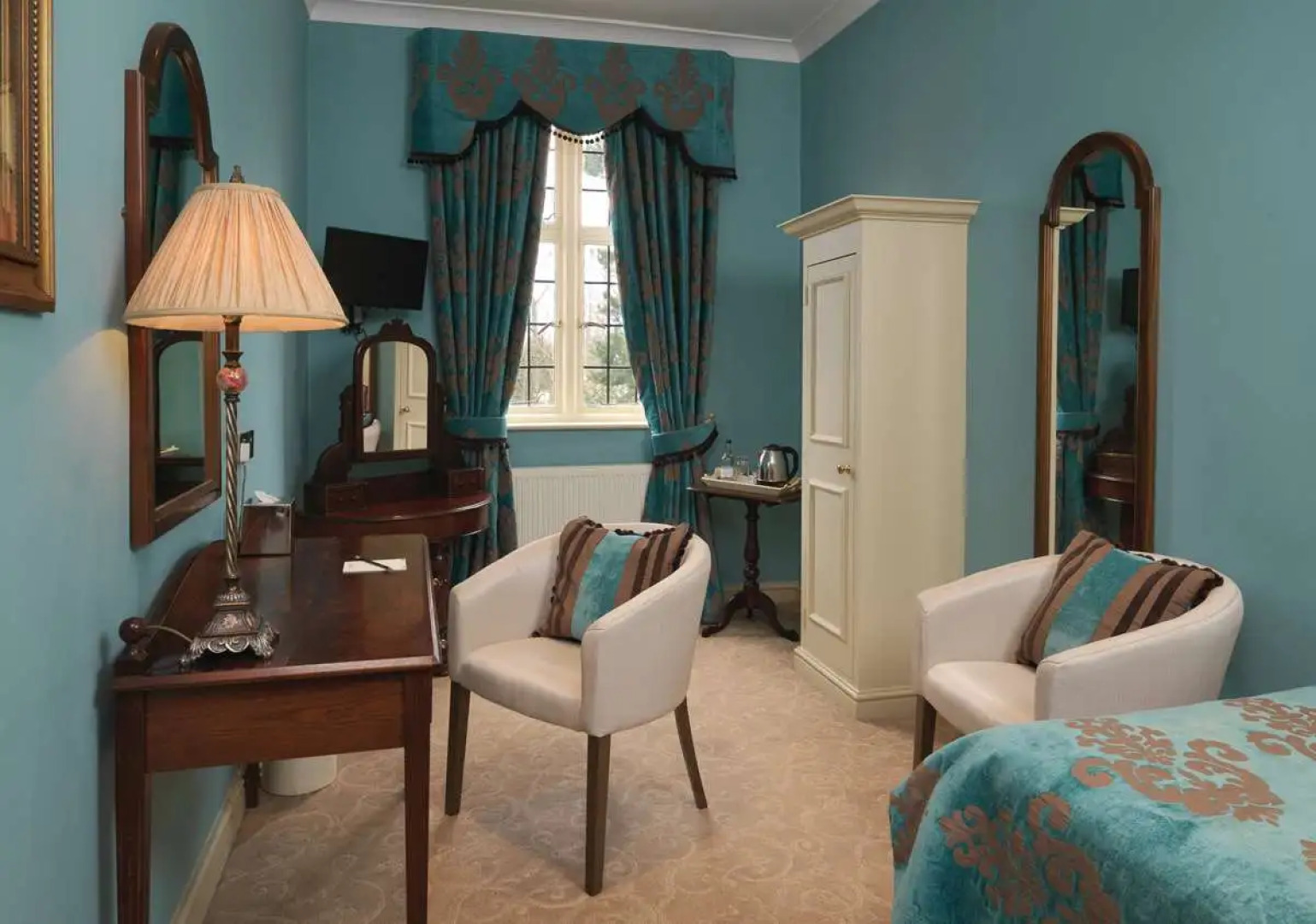 Ye Olde Bell Hotel & Spa