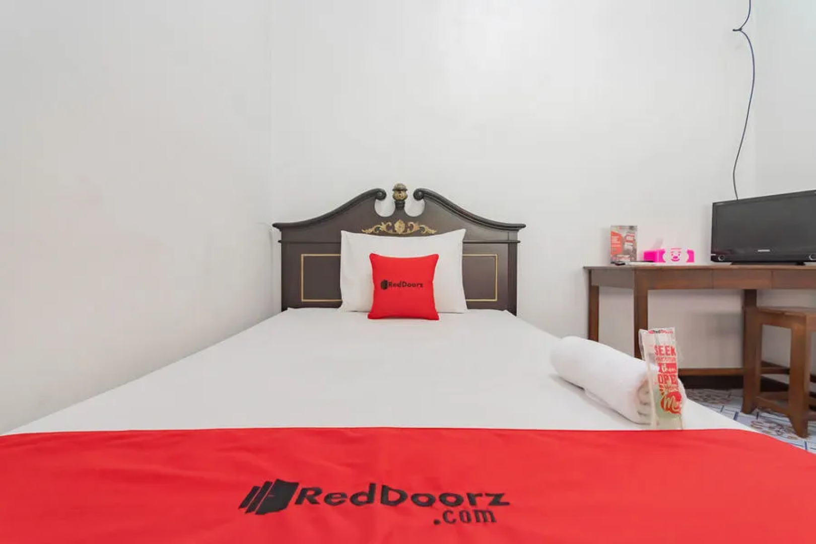 RedDoorz Syariah @ Kolonial Guest House