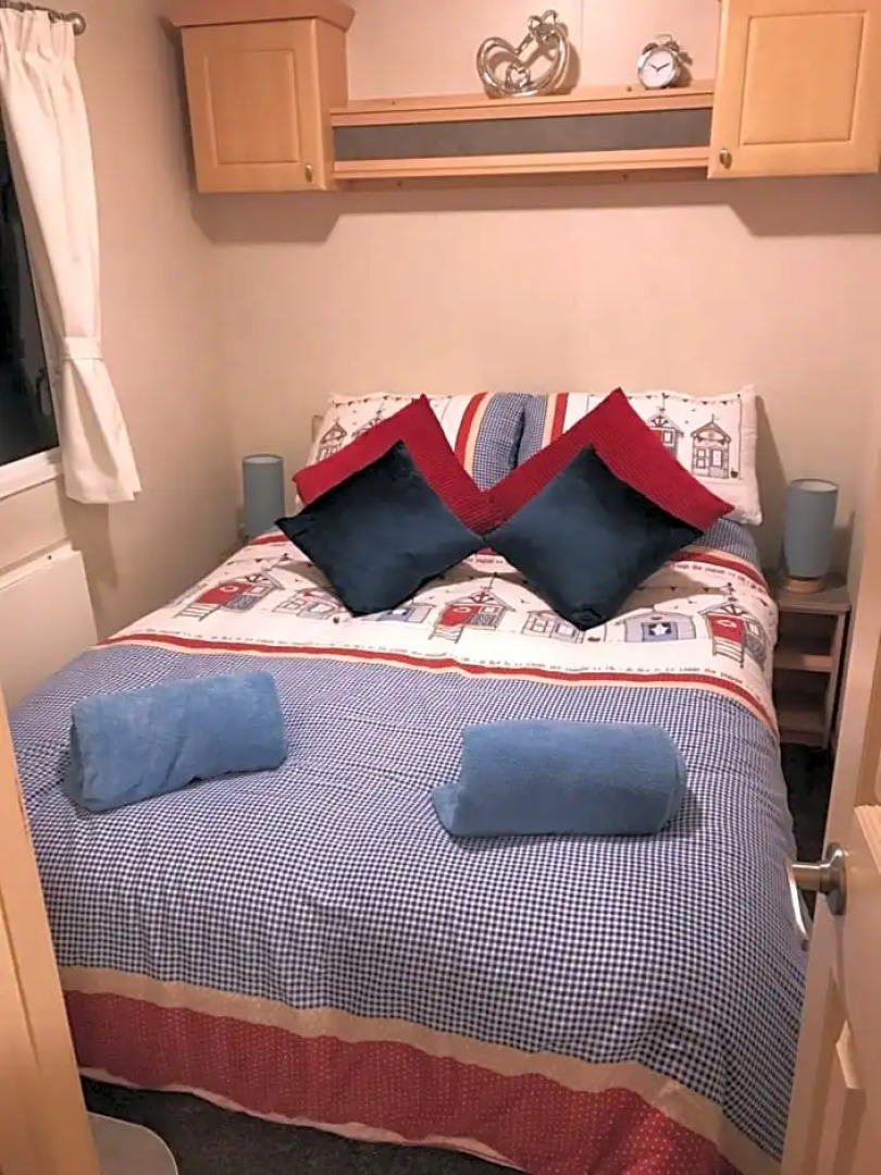 "Rosie" at Lower Hyde, Isle of Wight - Kingsgate 57