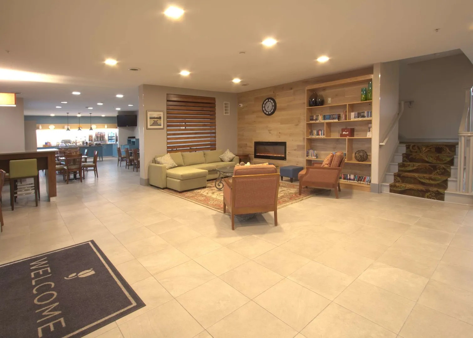 Country Inn & Suites by Radisson, Moline Airport, IL