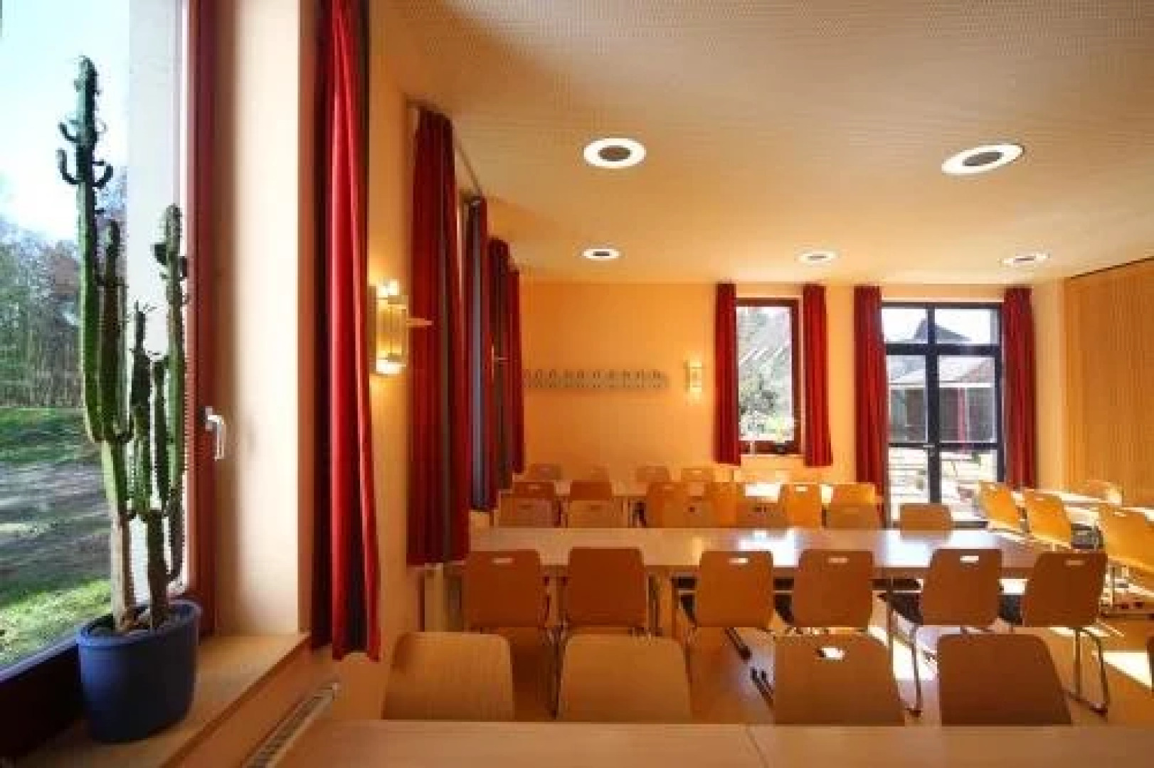 DJH Jugendherberge Born-Ibenhorst