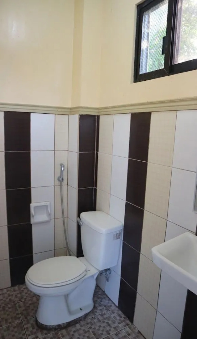 Doña Josefa Aquino Poolside Resort