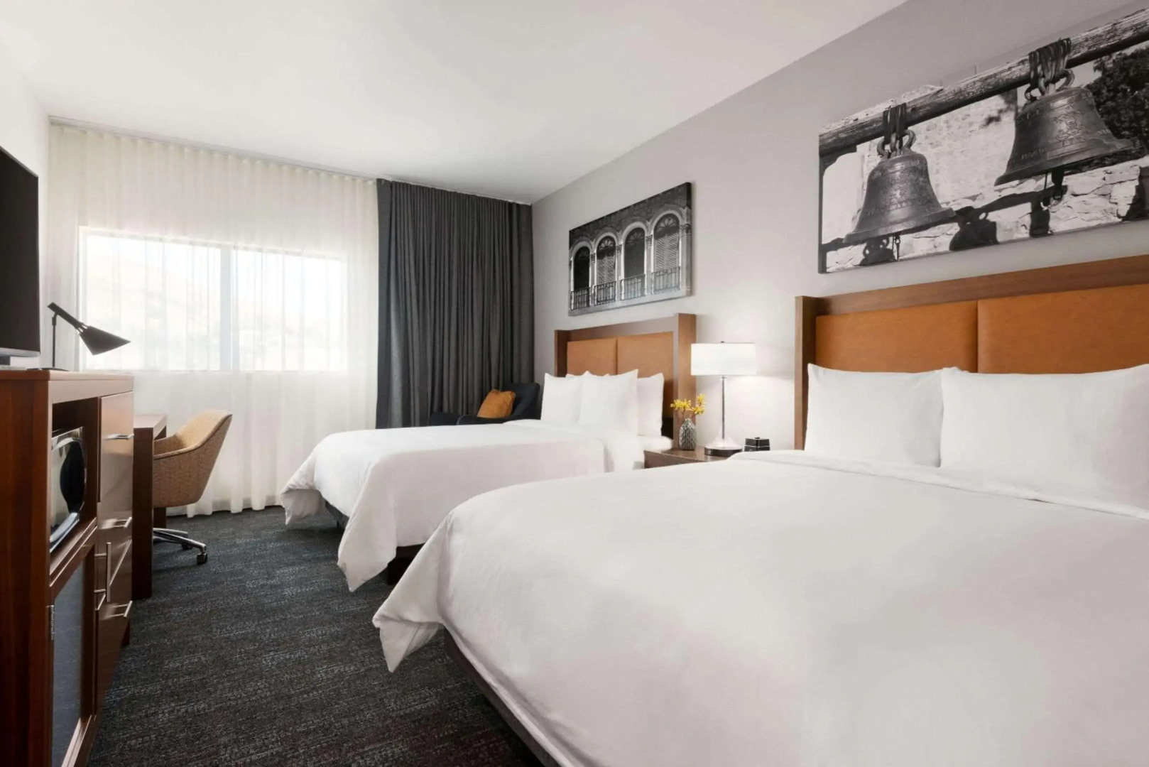 La Quinta Inn & Suites by Wyndham San Luis Obispo Downtown