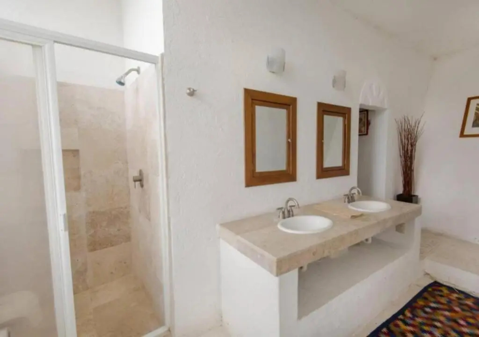 7BR Impresionante Casa De LAGO Con Alberca