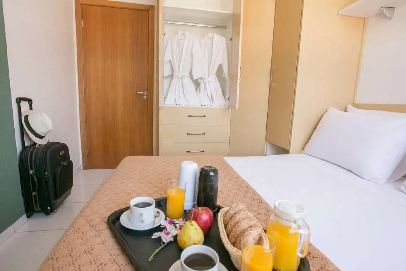 Premier Residence Hplus Long Stay