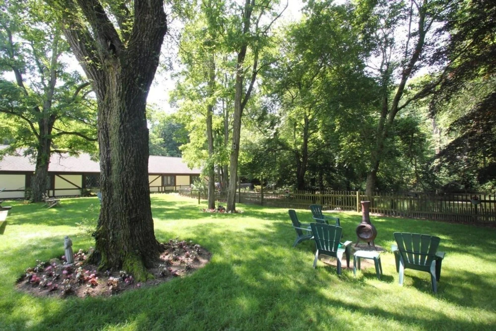 The Earl of Sandwich Motel