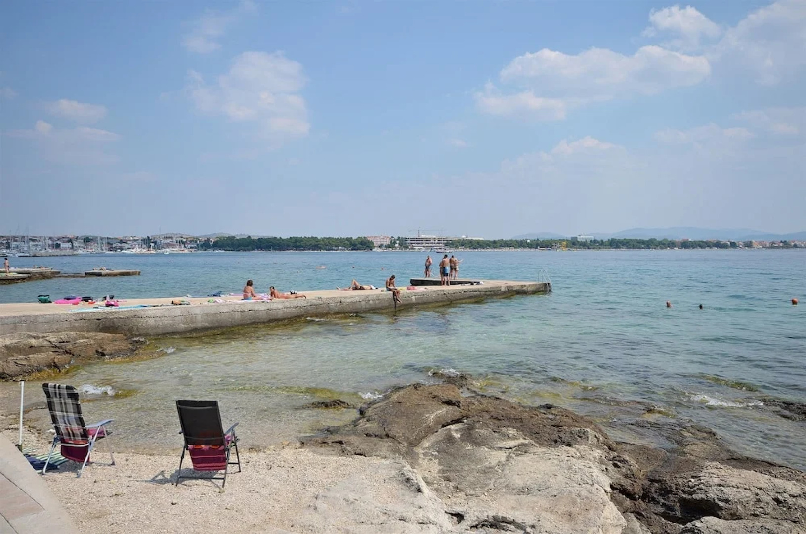 Apartments Little spring