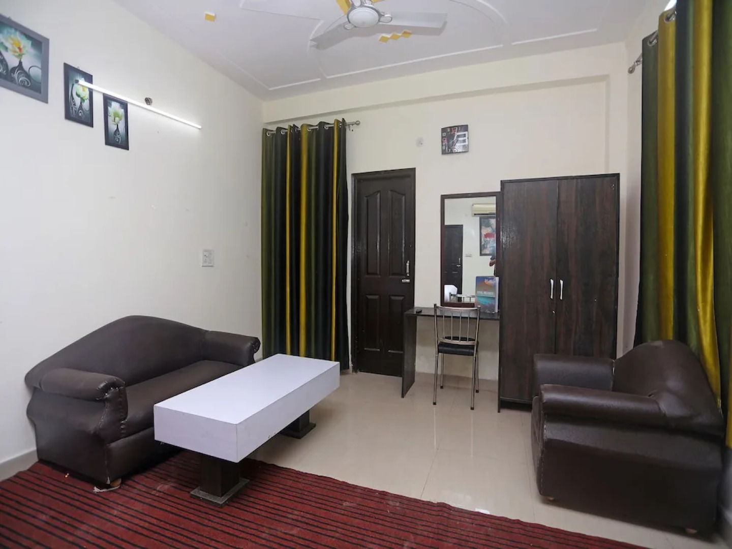 Capital O 19472 Highway Regency