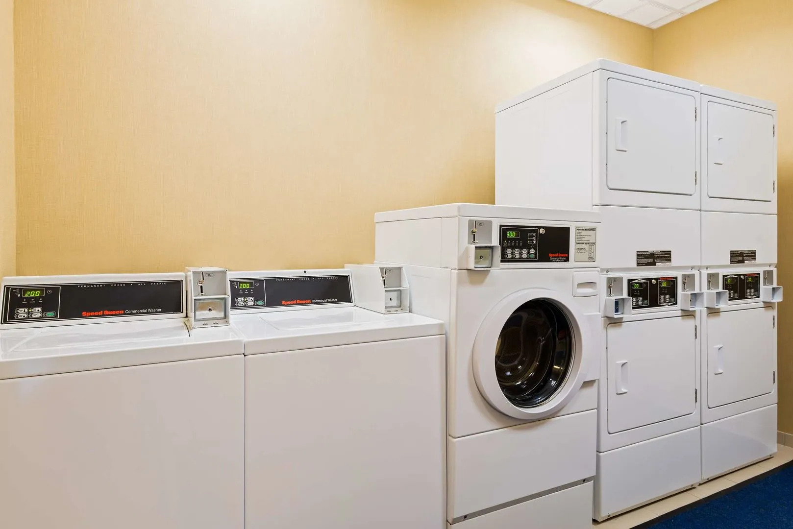 Hilton Garden Inn Waldorf