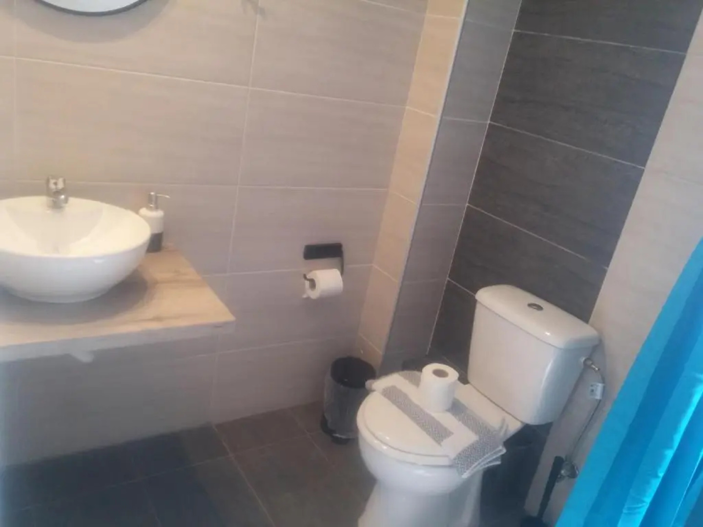 Salonikiou Beach Deluxe Apartments