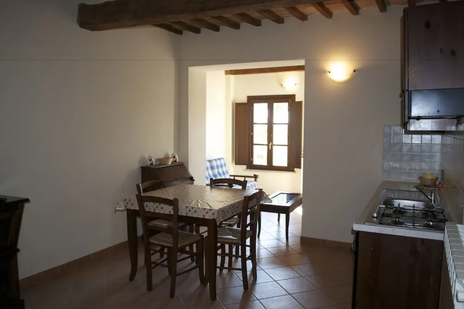 Giuly Rosselmini Residence