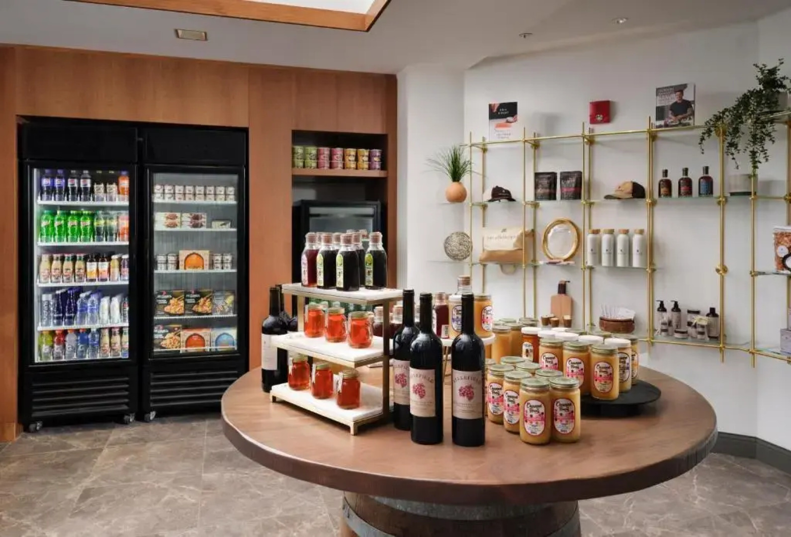 Inn at Bellefield / Hyde Park