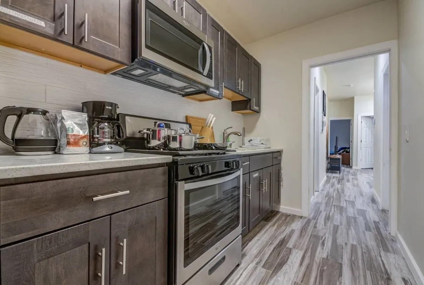 Spacious 3BR Flat 15 min to NYC