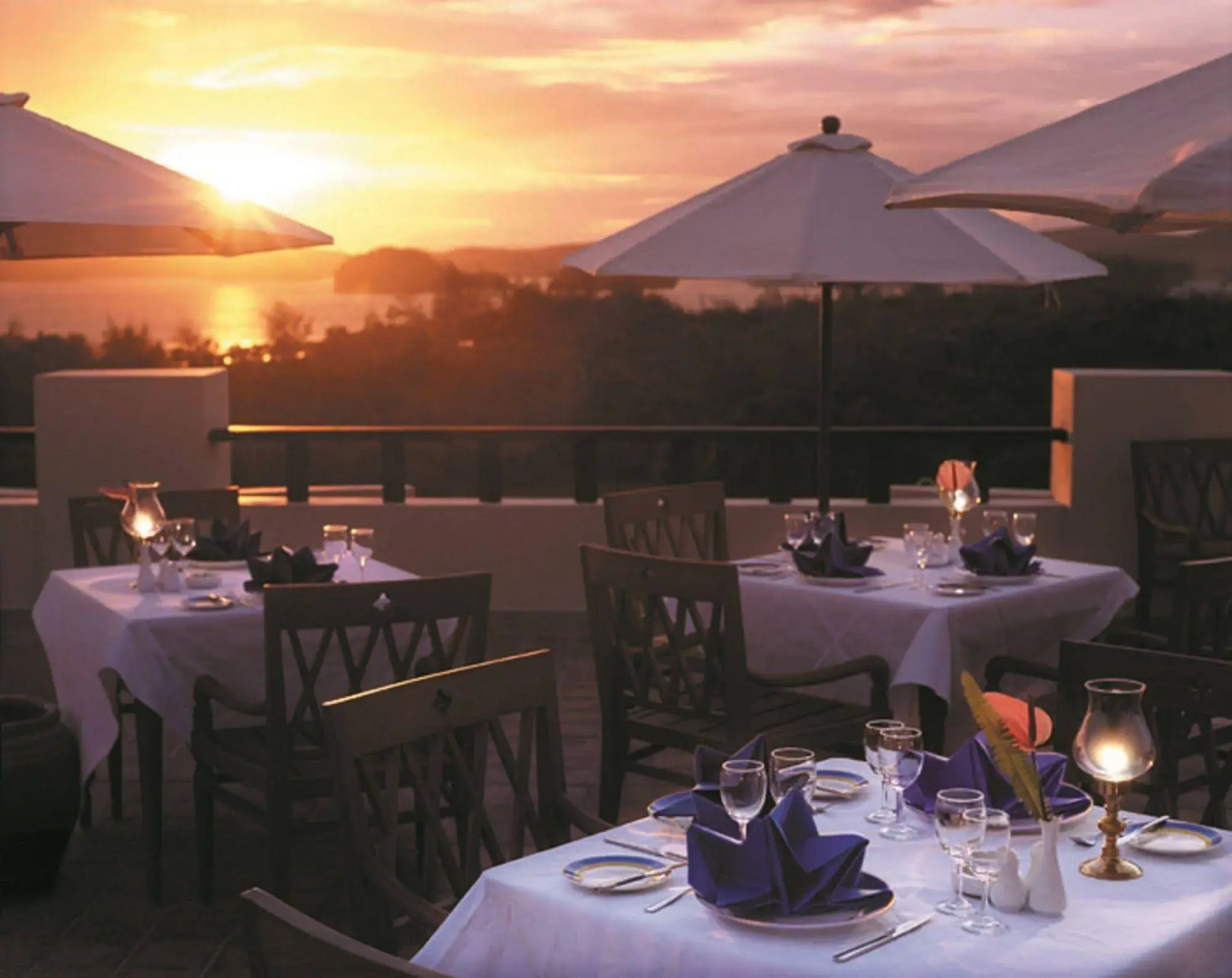 Pavilion Queen's Bay